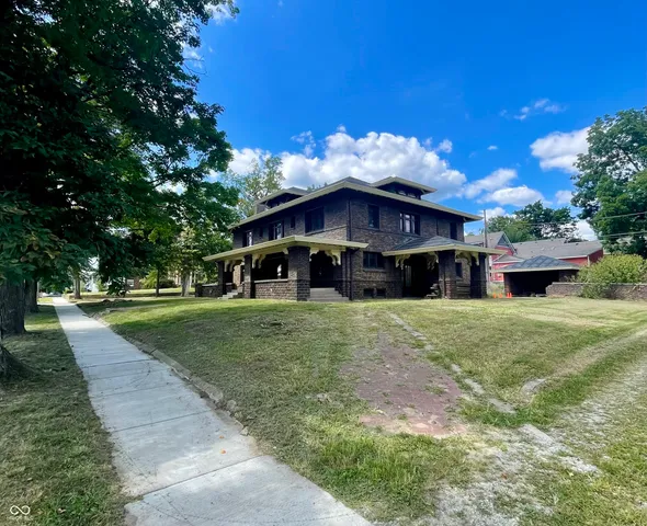 $450,000 | 110 East Harrison Street, Martinsville, IN 46151