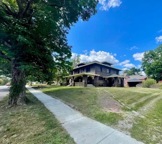 $450,000 | 110 East Harrison Street, Martinsville, IN 46151