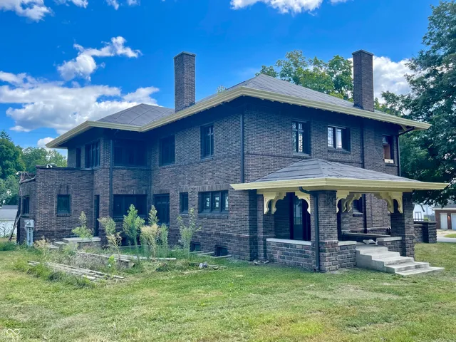 $450,000 | 110 East Harrison Street, Martinsville, IN 46151