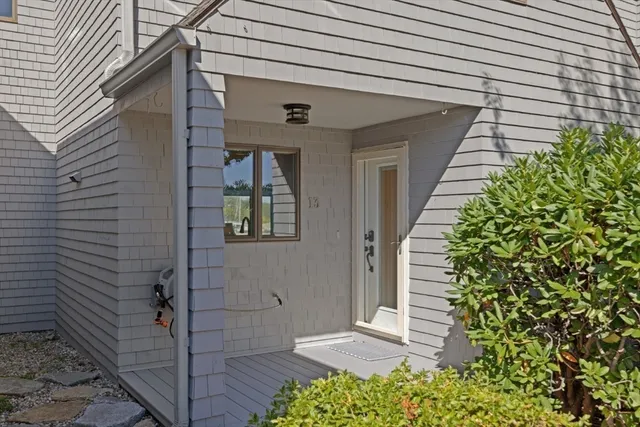 $1,750,000 | 13 Rowe Point, Unit 13, Rockport, MA 01966