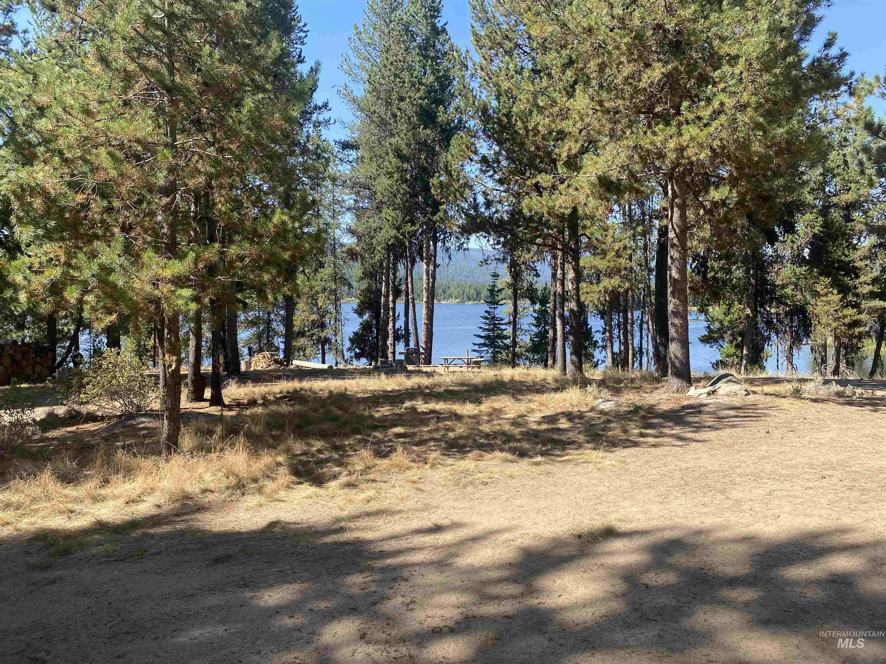 175 Pointes Road Cascade, ID 83611 - Photo 2 of 27 Gallery Image 2