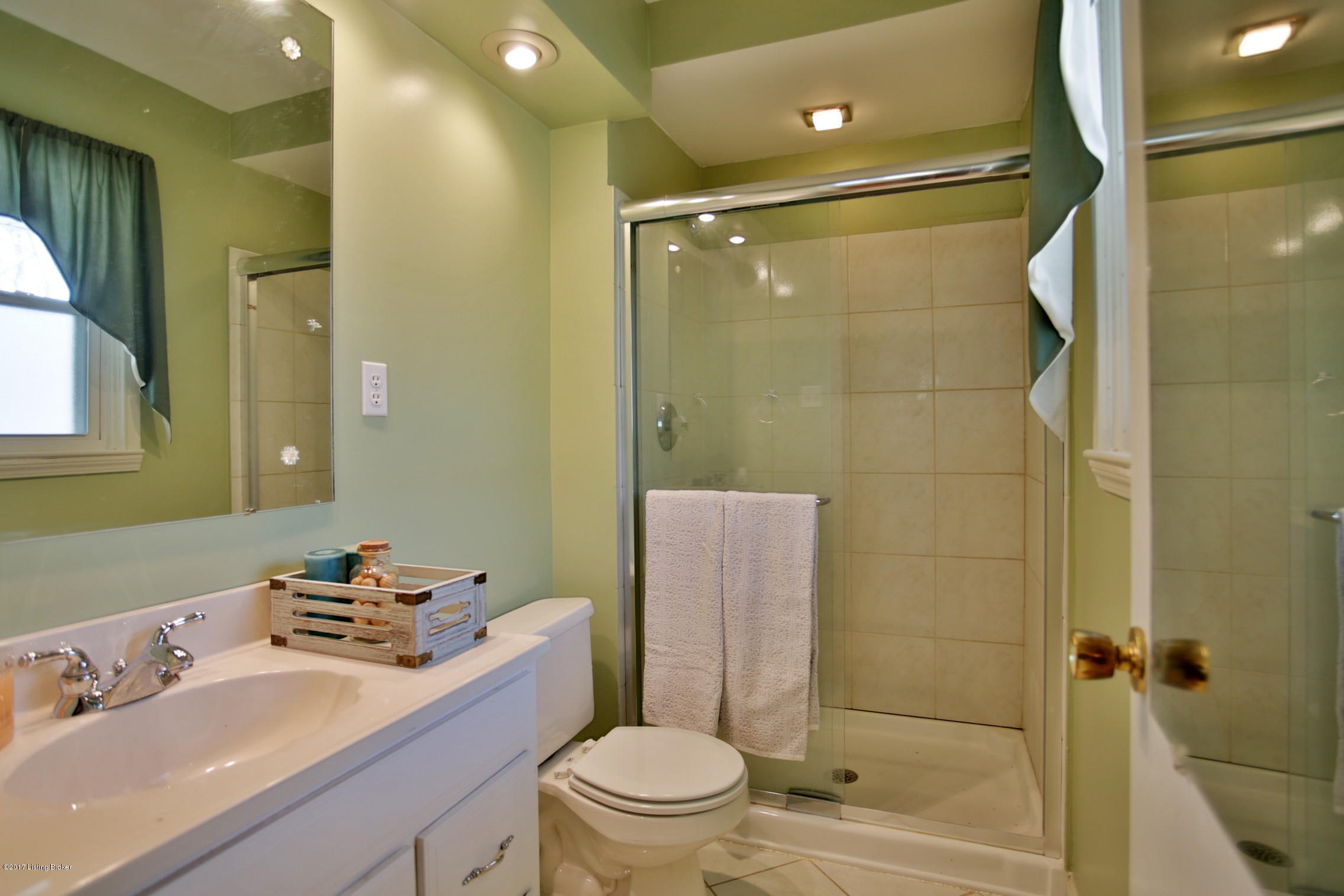 509 Wilderness Road Louisville, KY 40214 - Photo 28 of 48 27