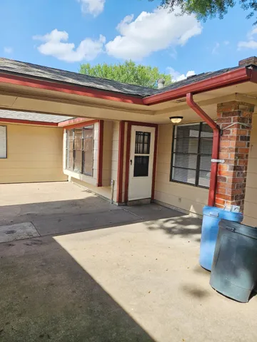 $2,100 | 7206 Navidad Road, Houston, TX 77083