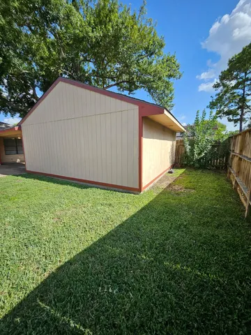 $2,100 | 7206 Navidad Road, Houston, TX 77083