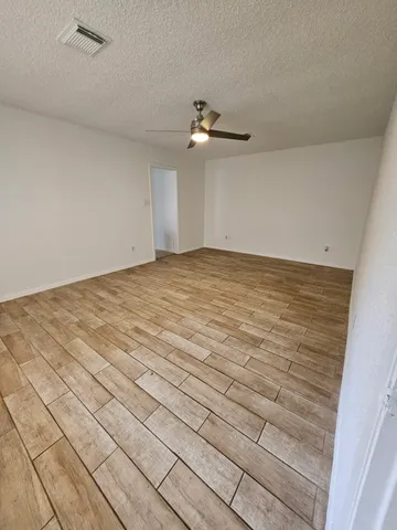 $2,100 | 7206 Navidad Road, Houston, TX 77083