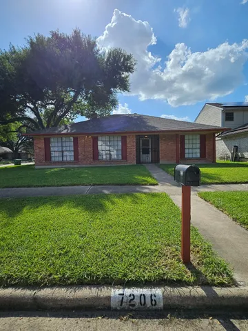 $2,100 | 7206 Navidad Road, Houston, TX 77083