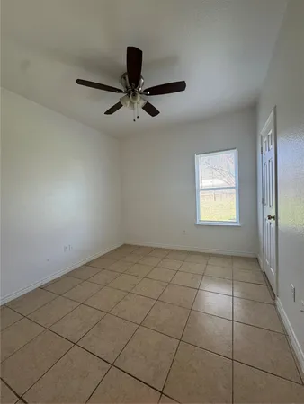 $1,195 | 609 Martin Luther King Boulevard, Unit A, Elgin, TX 78621