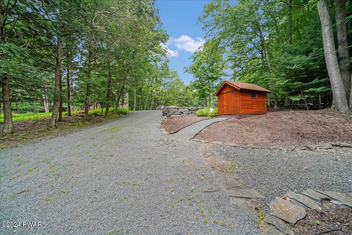 152 North Lake Loop Lake Ariel, PA 18436 - Photo 2 of 45