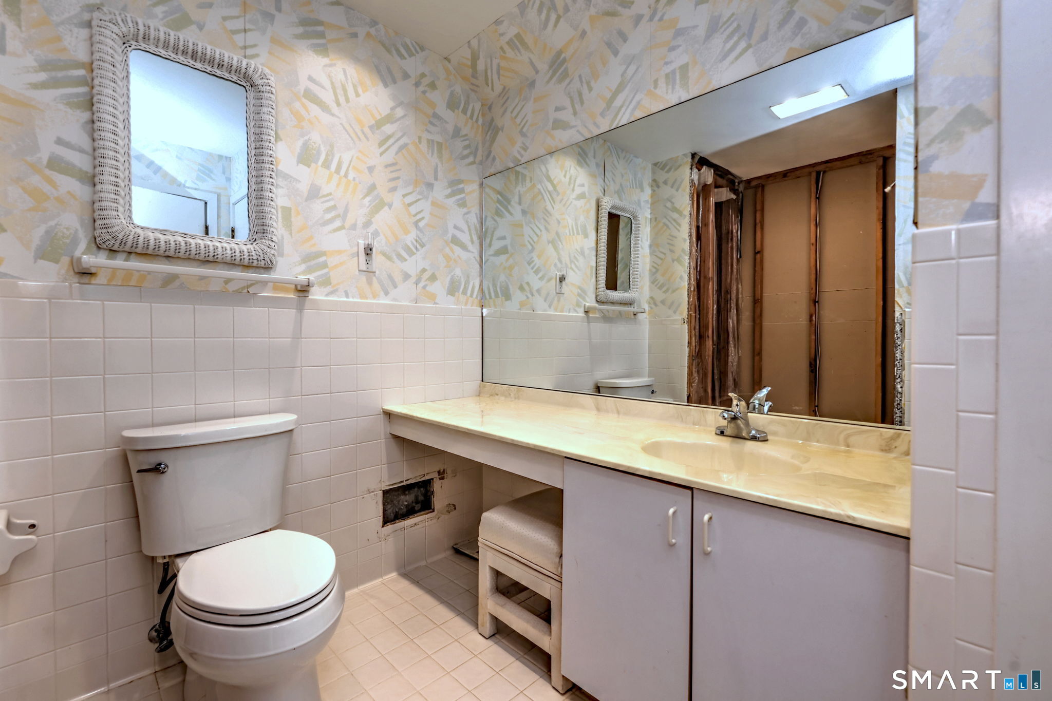 690 Forest Road, Unit 382 West Haven, CT 06516 - Photo 26 of 37