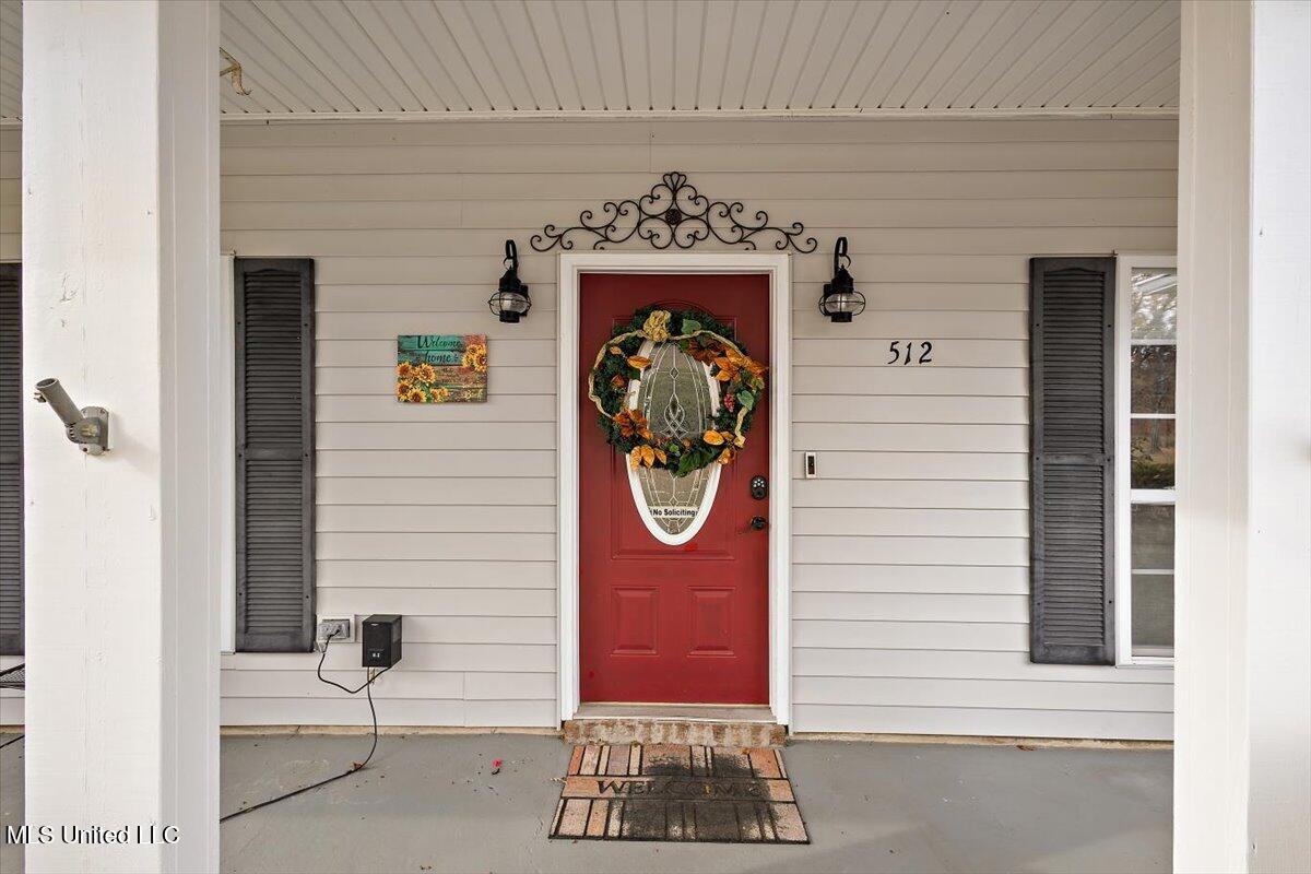 512 Stokes Road Ridgeland, MS 39157 - Photo 3 of 29 04-HTP_5649
