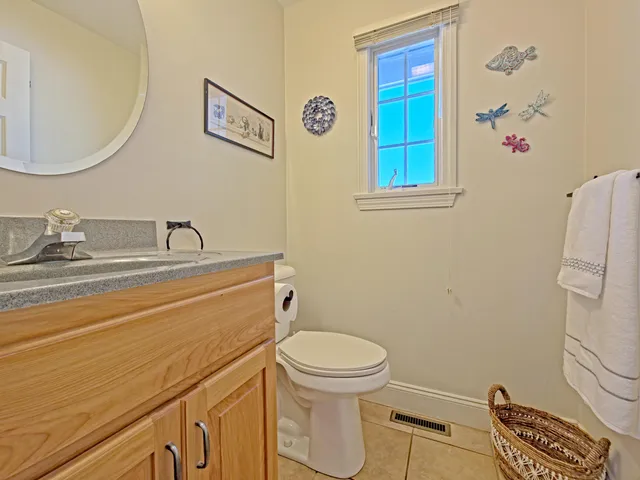 $925,000 | 4 Mainstay Lane, Bourne, MA 02532