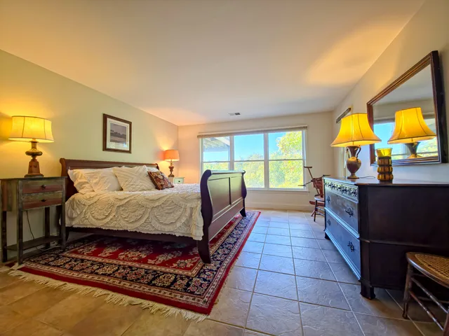 $925,000 | 4 Mainstay Lane, Bourne, MA 02532