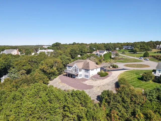 $925,000 | 4 Mainstay Lane, Bourne, MA 02532