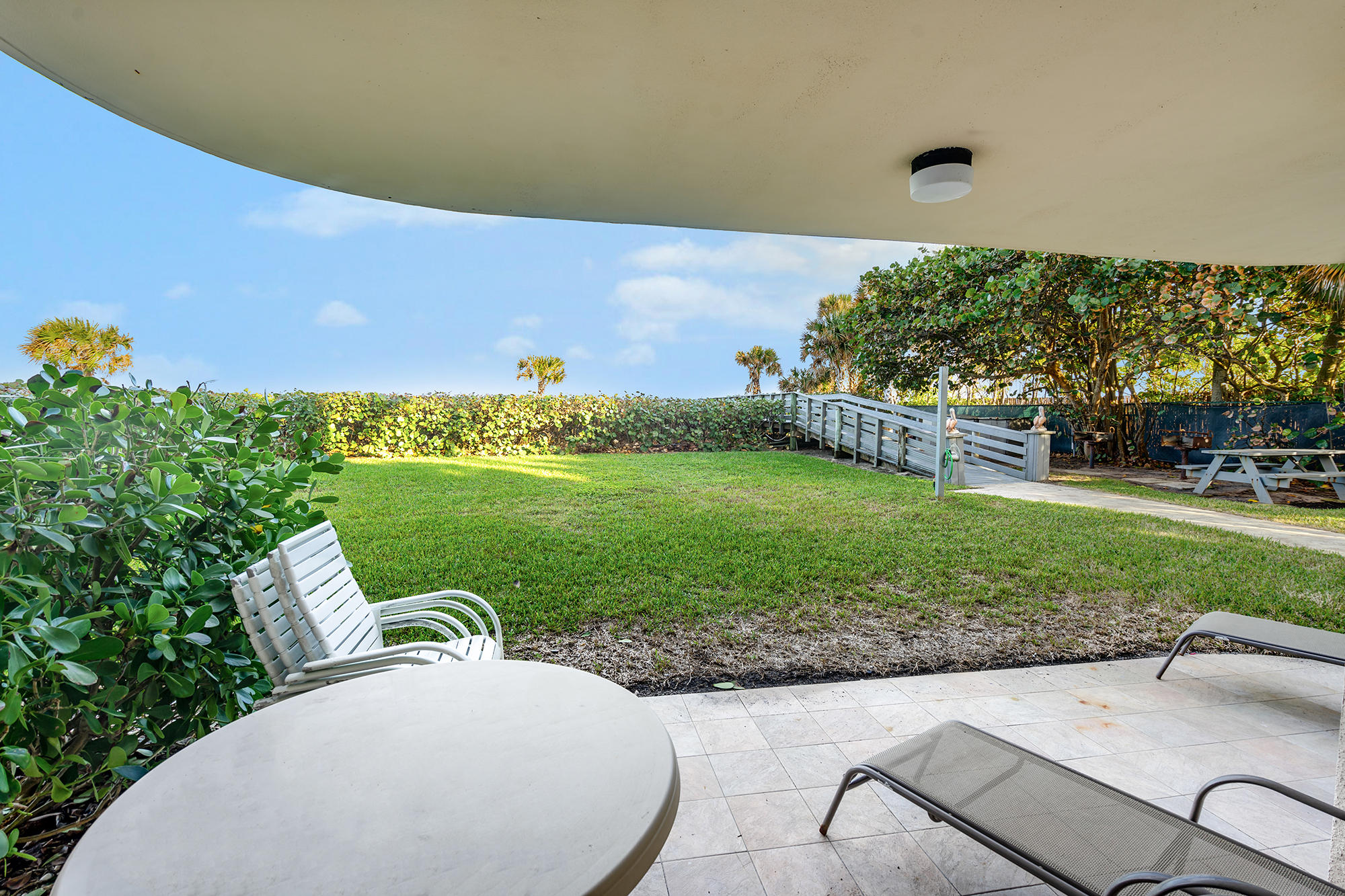 420 Celestial Way, Unit 106 Juno Beach, FL 33408 - Photo 17 of 26 420 Celestial Way Unit106 (2)
