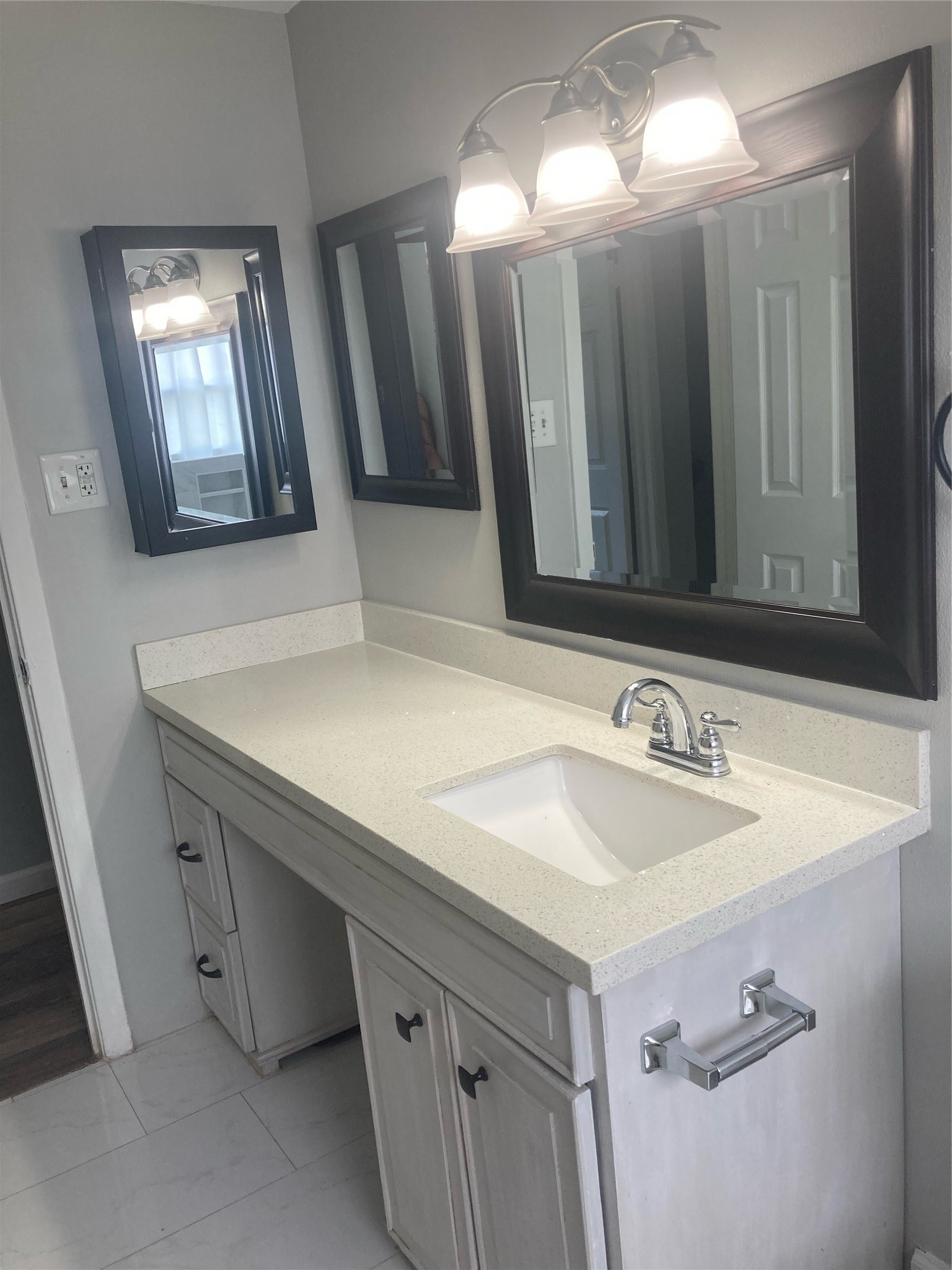 415 Cole Street Webster, TX 77598 - Photo 10 of 16
