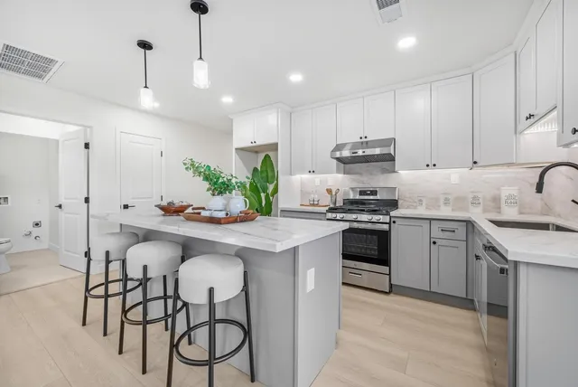 $2,259,000 | 5083 Miramar Avenue, San Jose, CA 95129