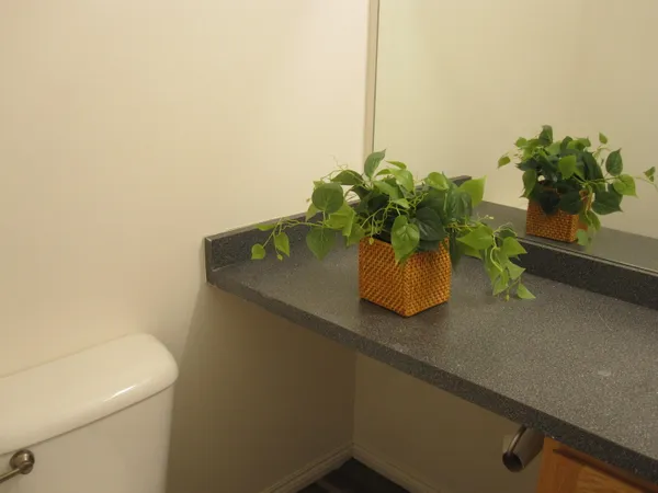 $379,000 | 3055 Barclay Way, Ann Arbor, MI 48105