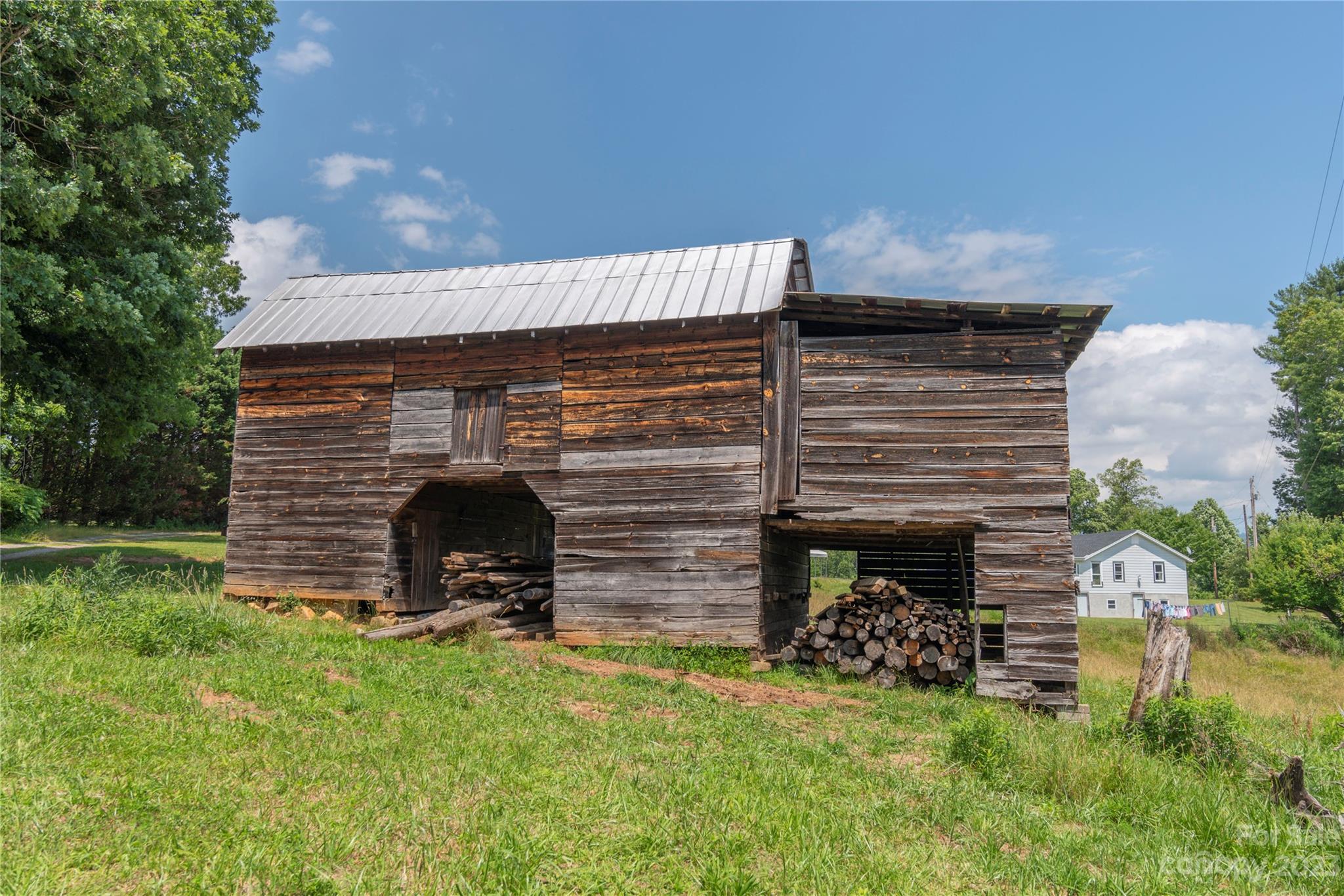 102 Pickens Road Weaverville, NC 28787 - Photo 13 of 22 Gallery Image 13