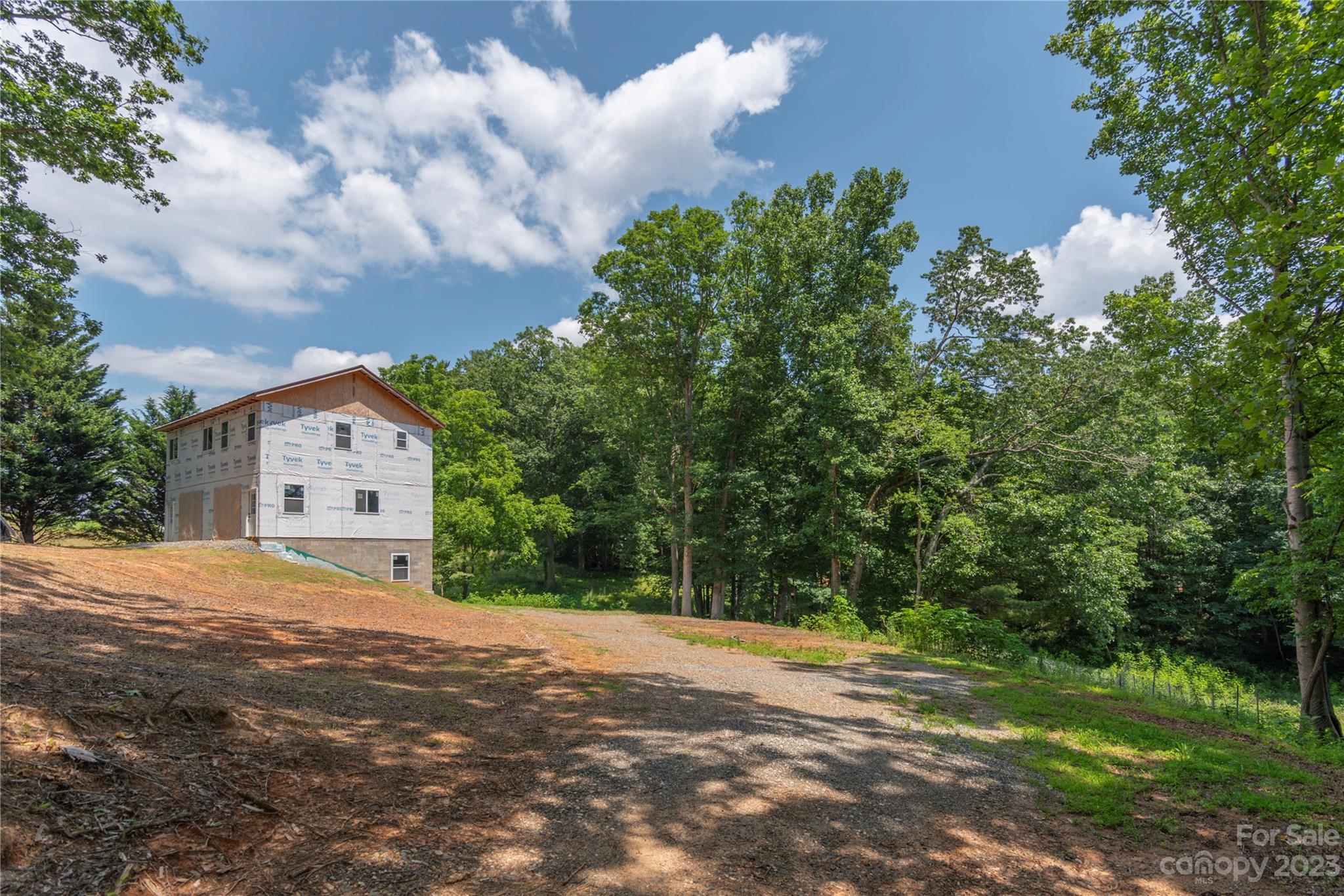 102 Pickens Road Weaverville, NC 28787 - Photo 4 of 22 Gallery Image 4