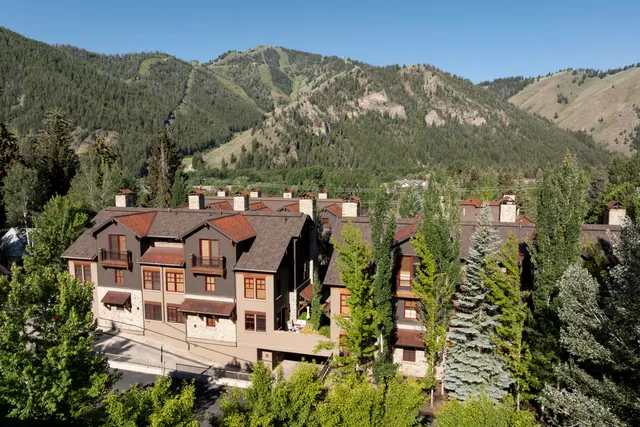 $2,249,000 | 101 Emerald Street, Unit J, Ketchum, ID 83340