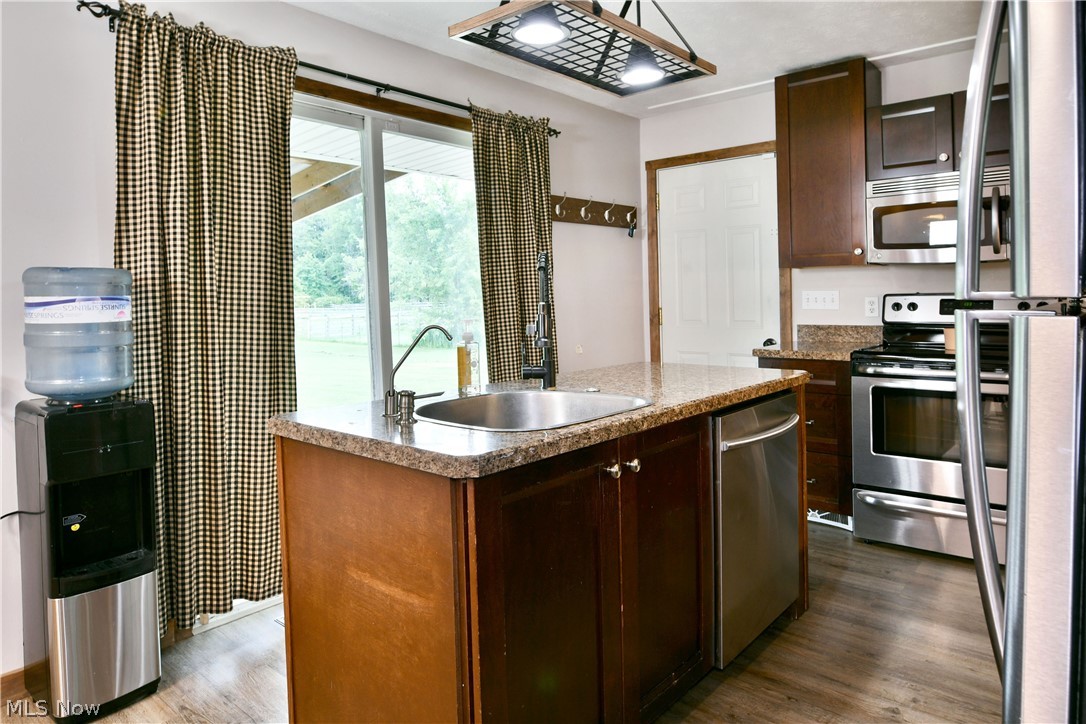 6556 Ridge Road Cortland, OH 44410 - Photo 13 of 50