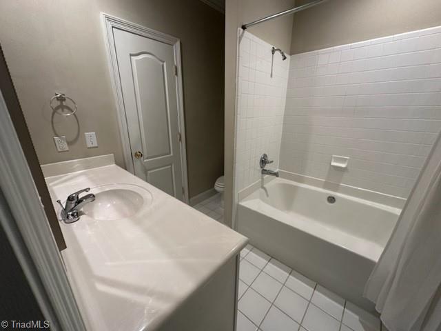 11 Park Village Lane, Unit D Greensboro, NC 27455 - Photo 15 of 19