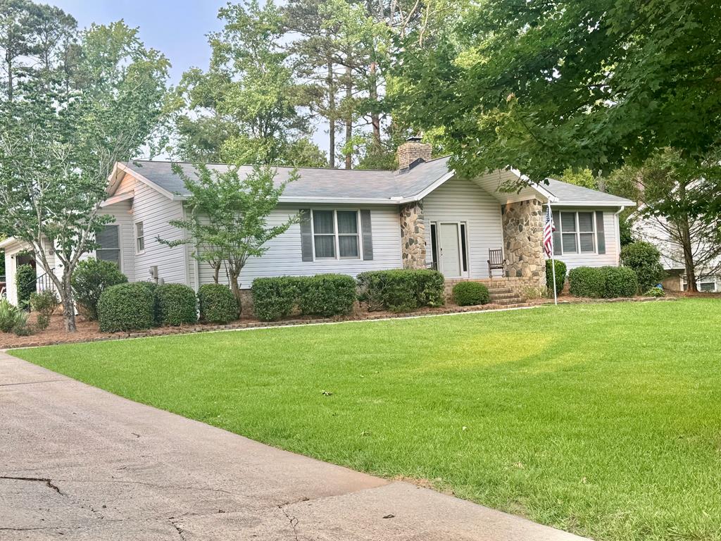 131 Limerick Road Greenwood, SC 29649 - Photo 1 of 22 Gallery Image 1