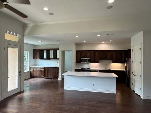 $824,500 | 404 Amiata Avenue, Unit 34, Austin, TX 78734