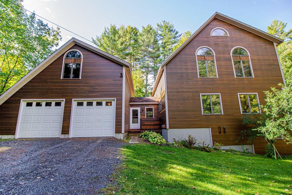147 Vienna Road New Sharon, ME 04955 - Photo 41 of 54 Direct entry from garage to house