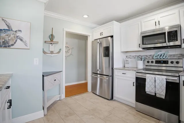 $4,500 | 525 North L Street, Lake Worth Beach, FL 33460