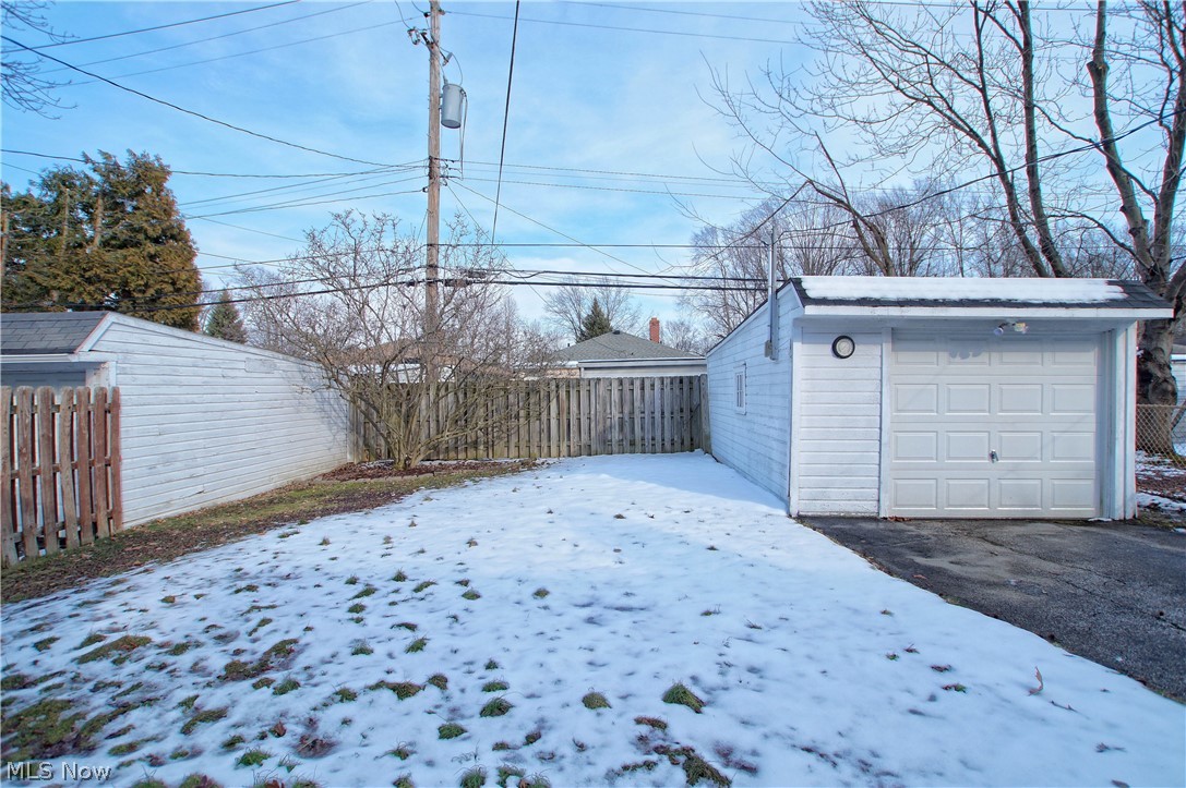 1161 Piermont Road Cleveland, OH 44121 - Photo 29 of 30