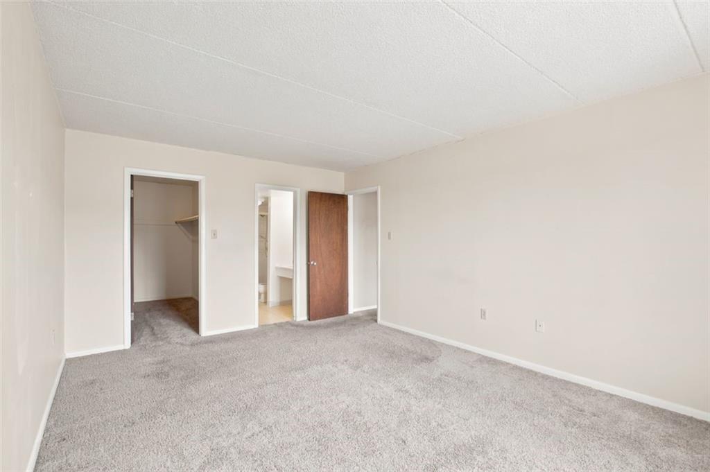 2160 Greentree Road, Unit 807W Pittsburgh, PA 15220 - Photo 16 of 30