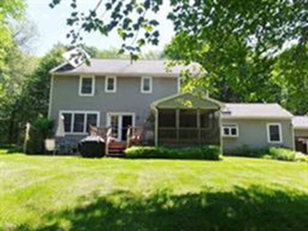 284 Old Hardwick Road Barre, MA 01005 - Photo 4 of 25