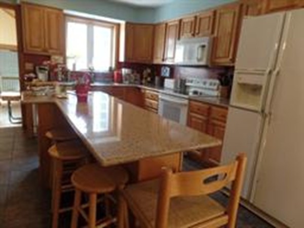 284 Old Hardwick Road Barre, MA 01005 - Photo 10 of 25