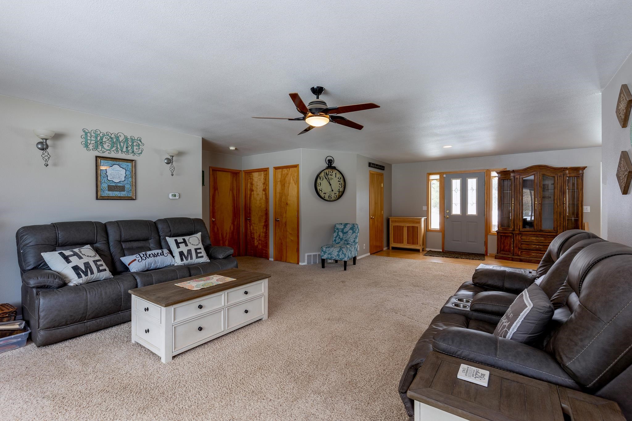 31616 North Milan Road Chattaroy, WA 99003 - Photo 7 of 49