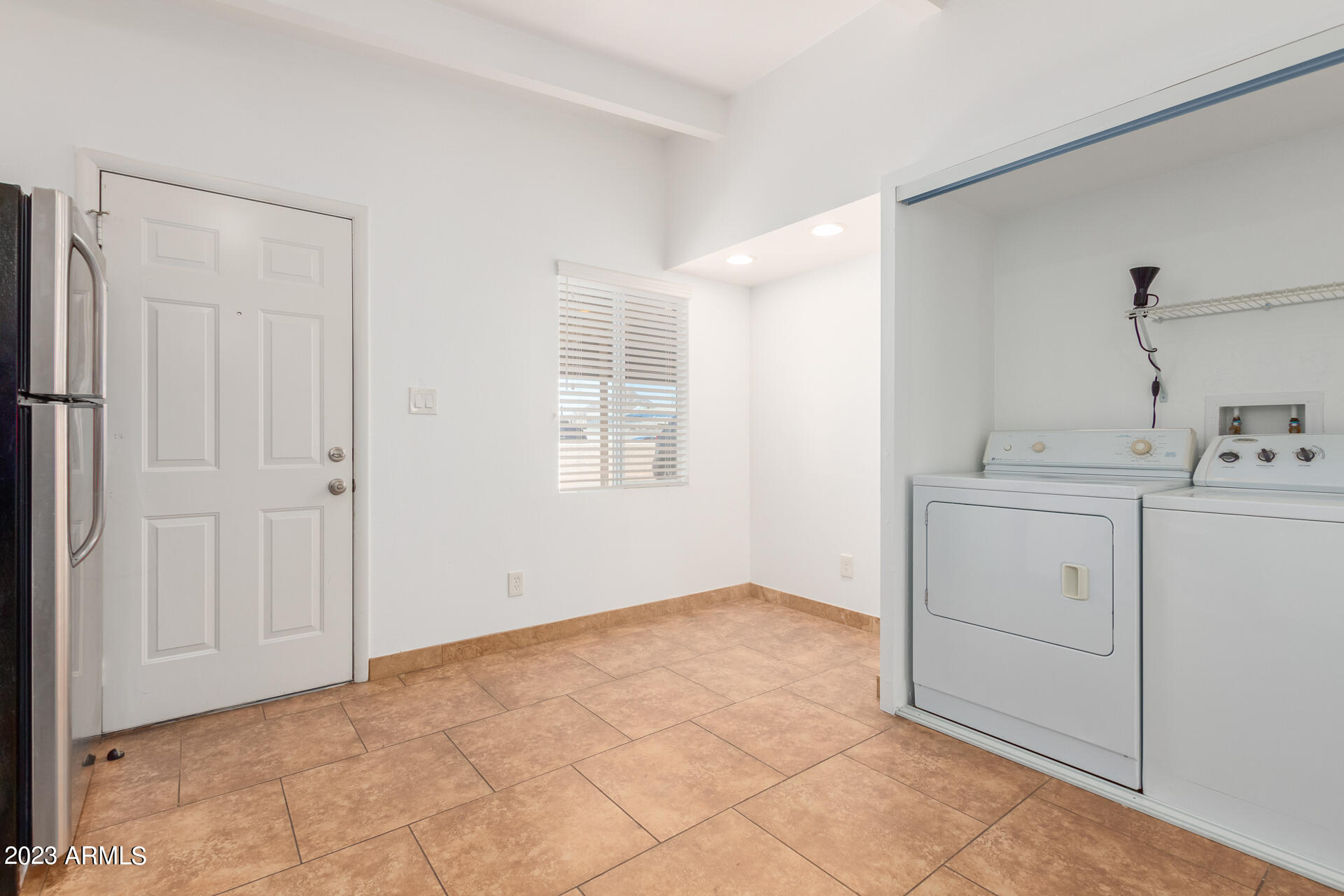 1339 East Pierson Street Phoenix, AZ 85014 - Photo 4 of 17 0010-10 - Pierson