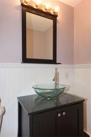 7 Robert Road Holliston, MA 01746 - Photo 14 of 21 Gallery Image 14