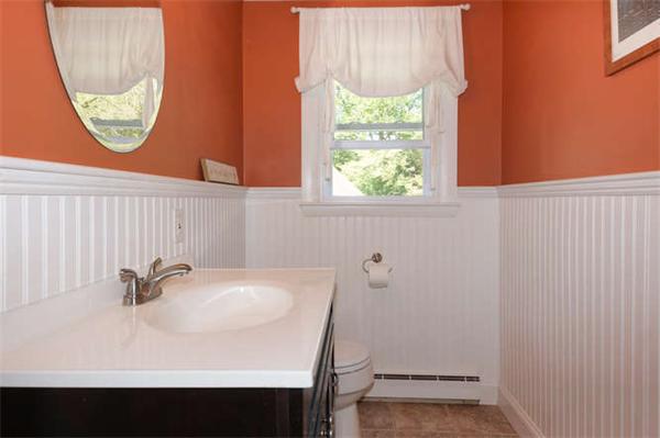 7 Robert Road Holliston, MA 01746 - Photo 16 of 21 Gallery Image 16