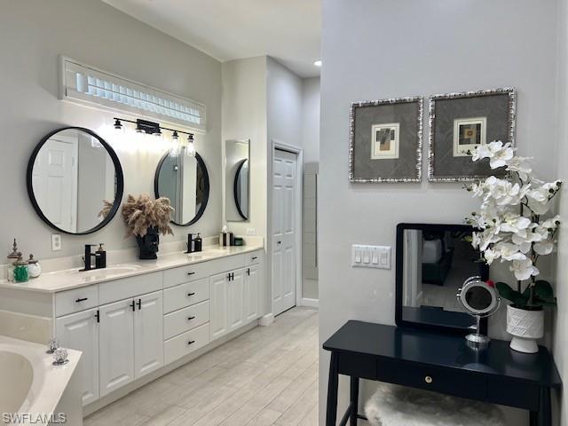 3411 Sandpiper Way Naples, FL 34109 - Photo 16 of 29
