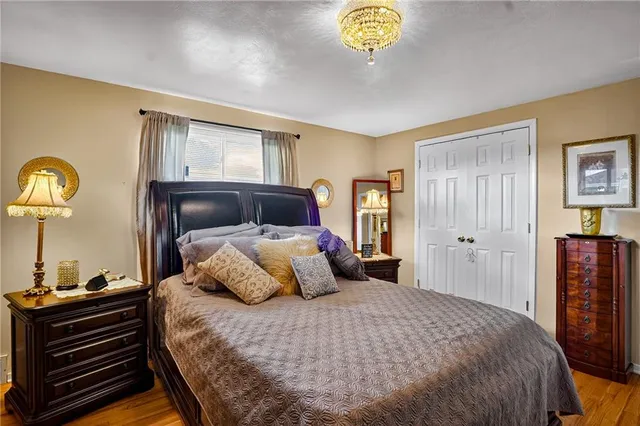 $299,900 | 104 Thorncrest Drive, McKees Rocks, PA 15136