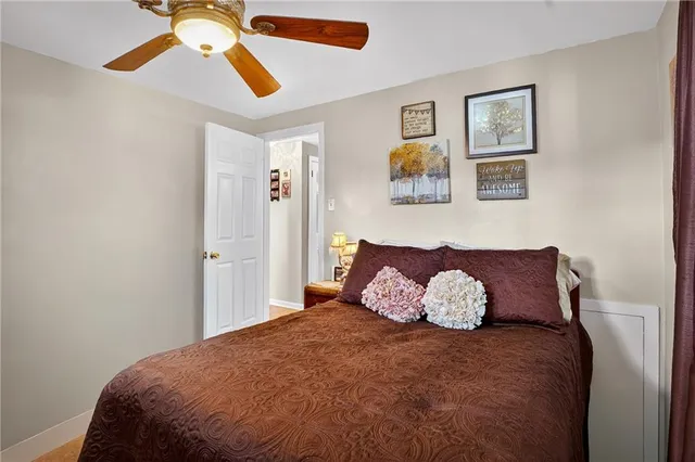 $299,900 | 104 Thorncrest Drive, McKees Rocks, PA 15136