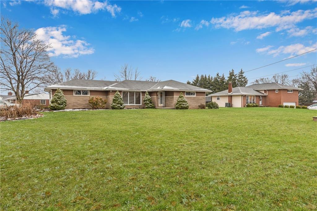 1610 Old Brodhead Road Monaca, PA 15061 - Photo 3 of 19 Gallery Image 3
