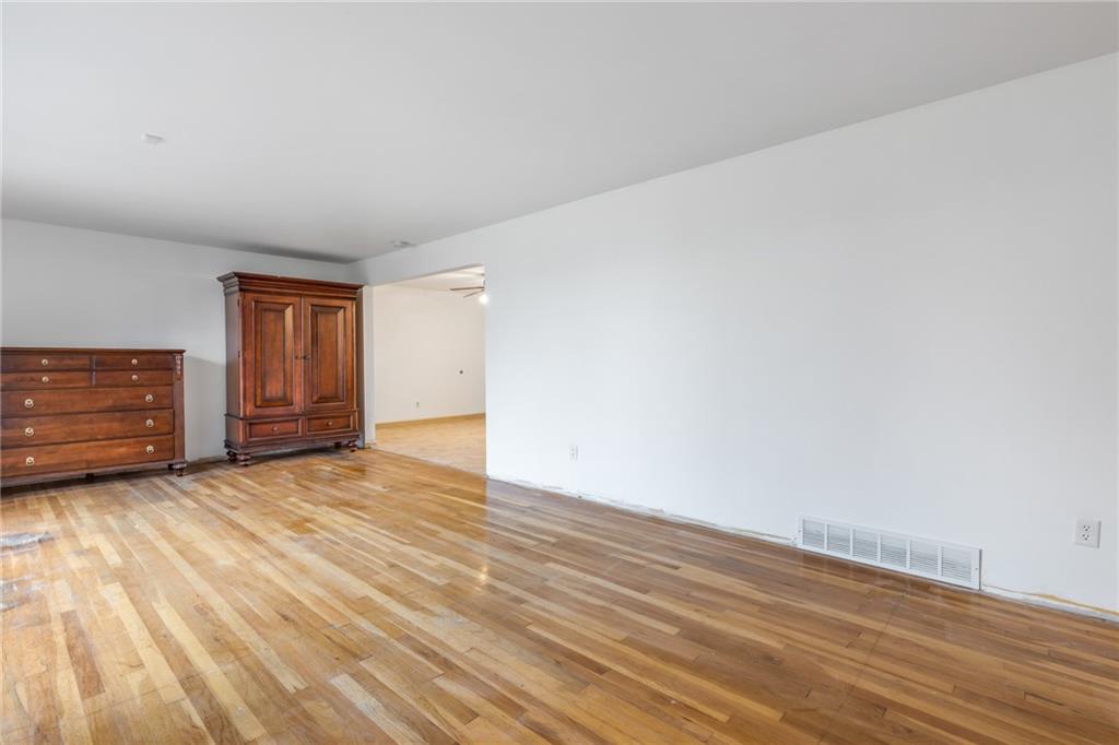1610 Old Brodhead Road Monaca, PA 15061 - Photo 10 of 19 Gallery Image 10