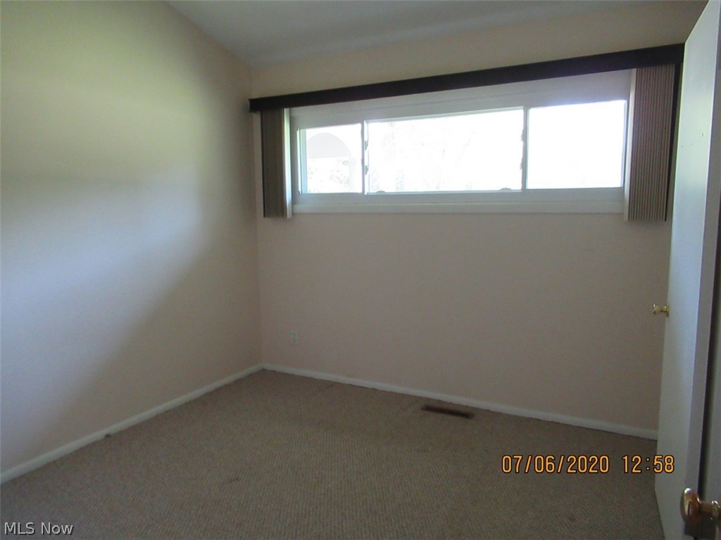 13404 Caves Road Chesterland, OH 44026 - Photo 12 of 14 Gallery Image 12