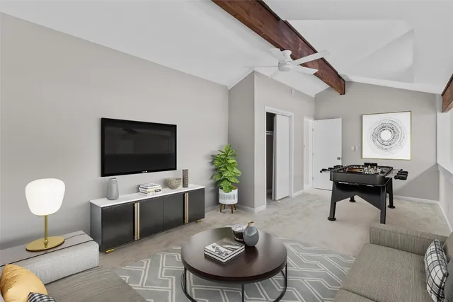 $1,950 | 103 Comanche Drive, Point Venture, TX 78645