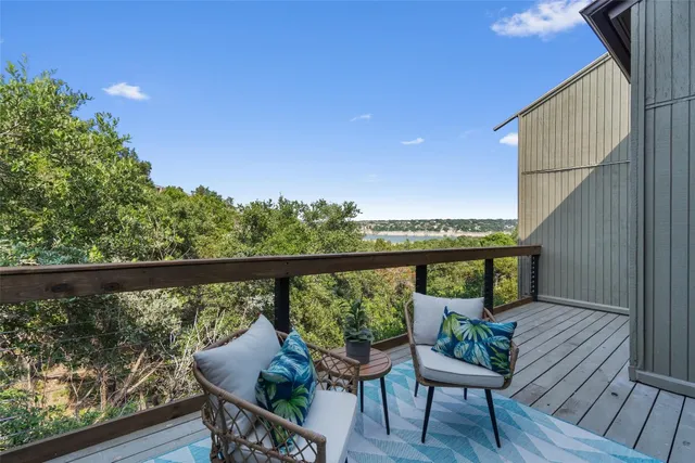 $1,950 | 103 Comanche Drive, Point Venture, TX 78645