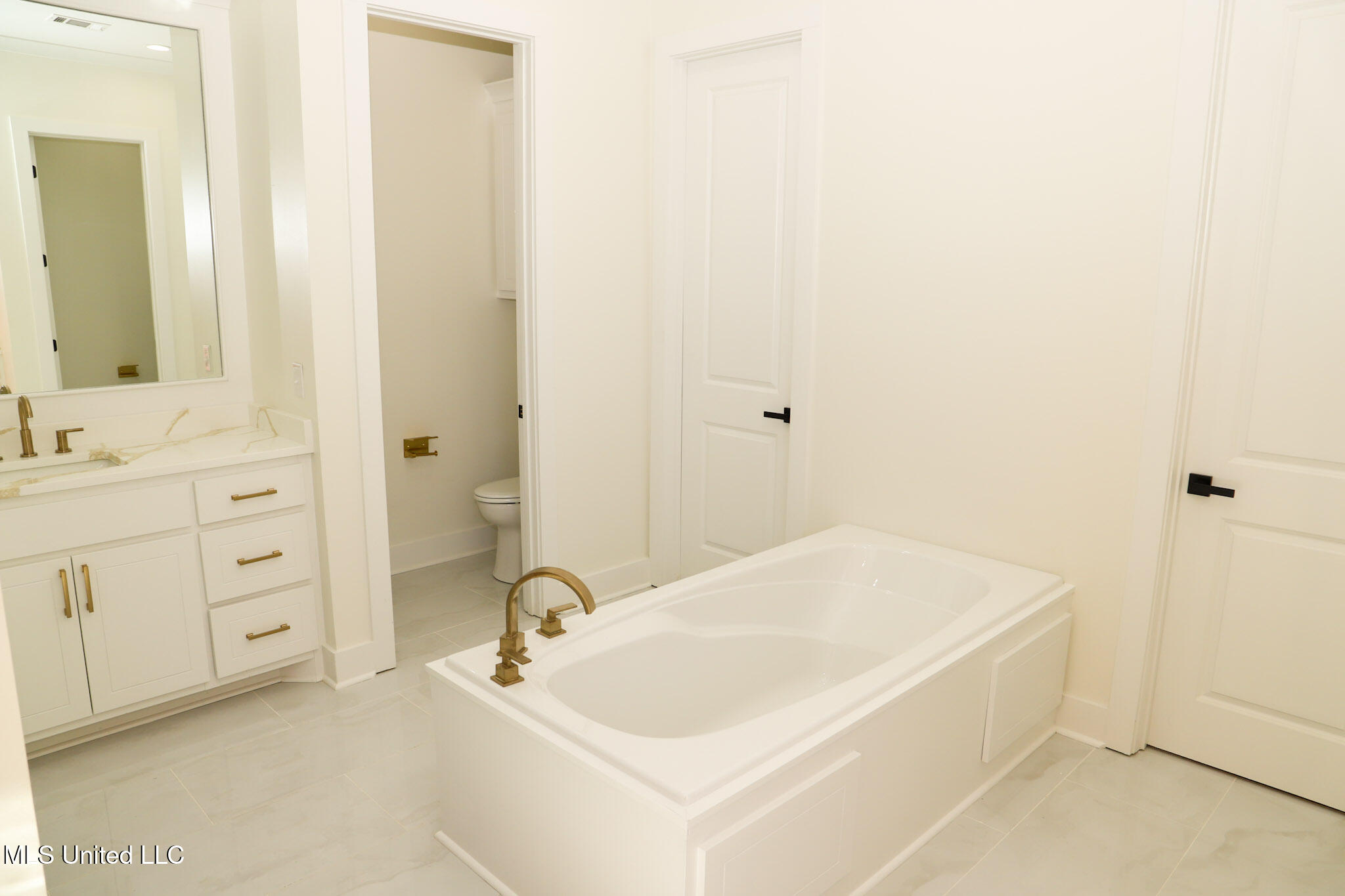 131 Genoa Drive Madison, MS 39110 - Photo 14 of 26 IMG_9302