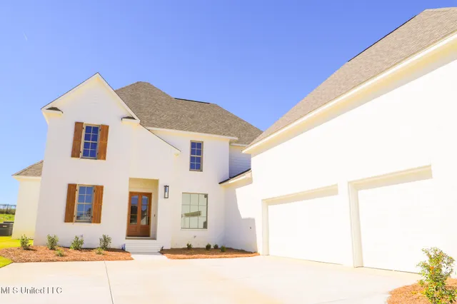 $632,000 | 131 Genoa Drive, Madison, MS 39110