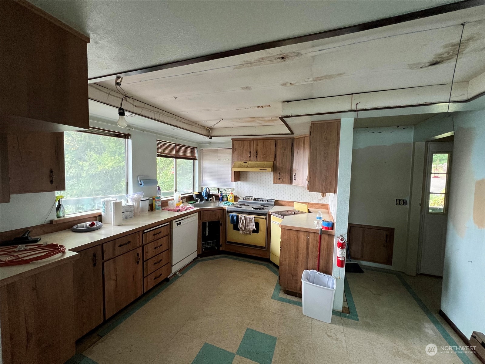 505 Donald Road Quilcene, WA 98376 - Photo 5 of 36 Gallery Image 5