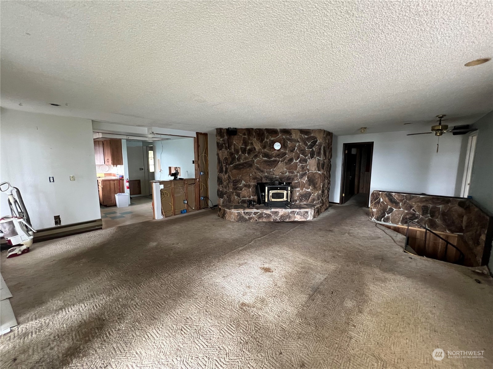 505 Donald Road Quilcene, WA 98376 - Photo 7 of 36 Gallery Image 7